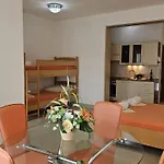 Barnjak Trogir