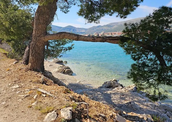 Barnjak 公寓 特罗吉尔