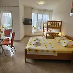 Apartment Barnjak *