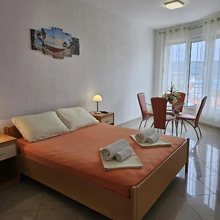 Apartament Barnjak