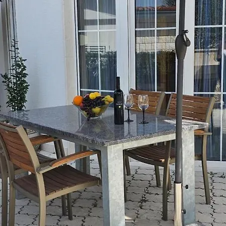 Apartament Barnjak Trogir