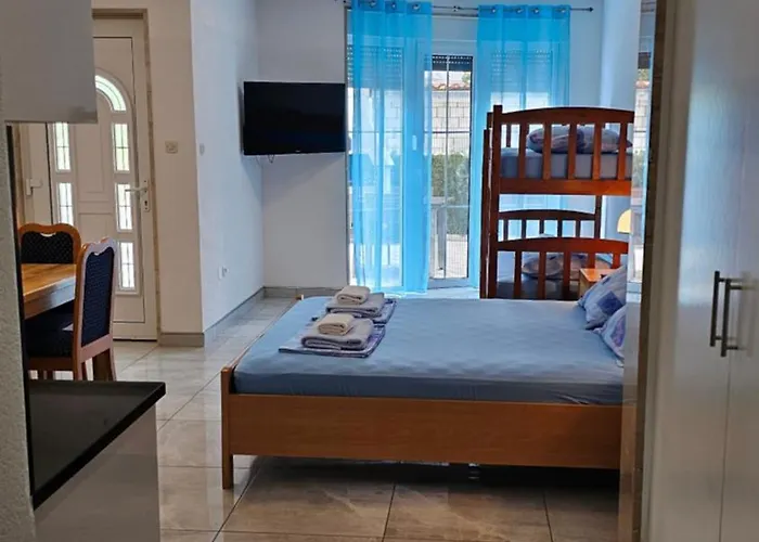 Barnjak Apartman *